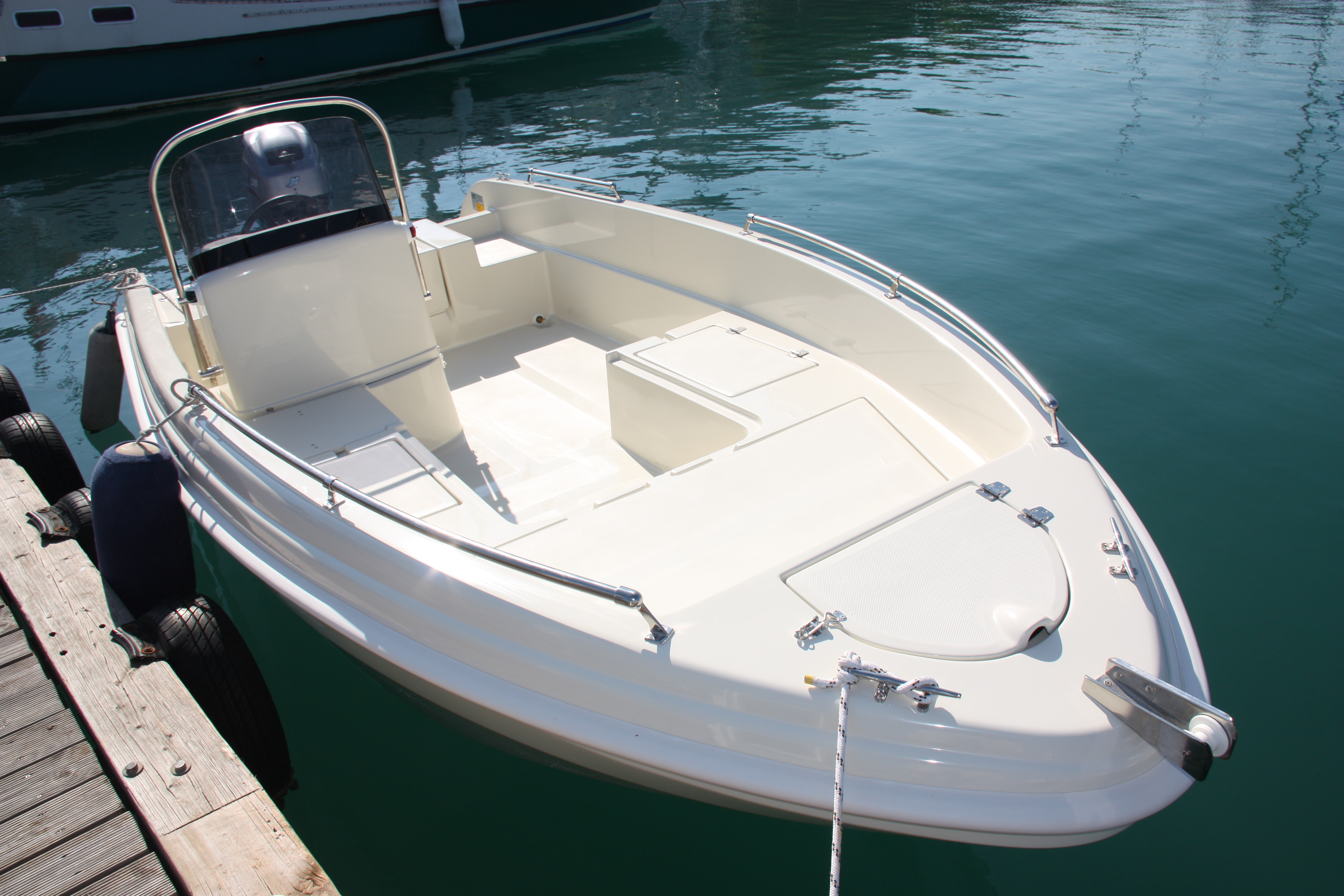 Konsolenboot 450 Open 4,50m x 1,90 von Karel Neu