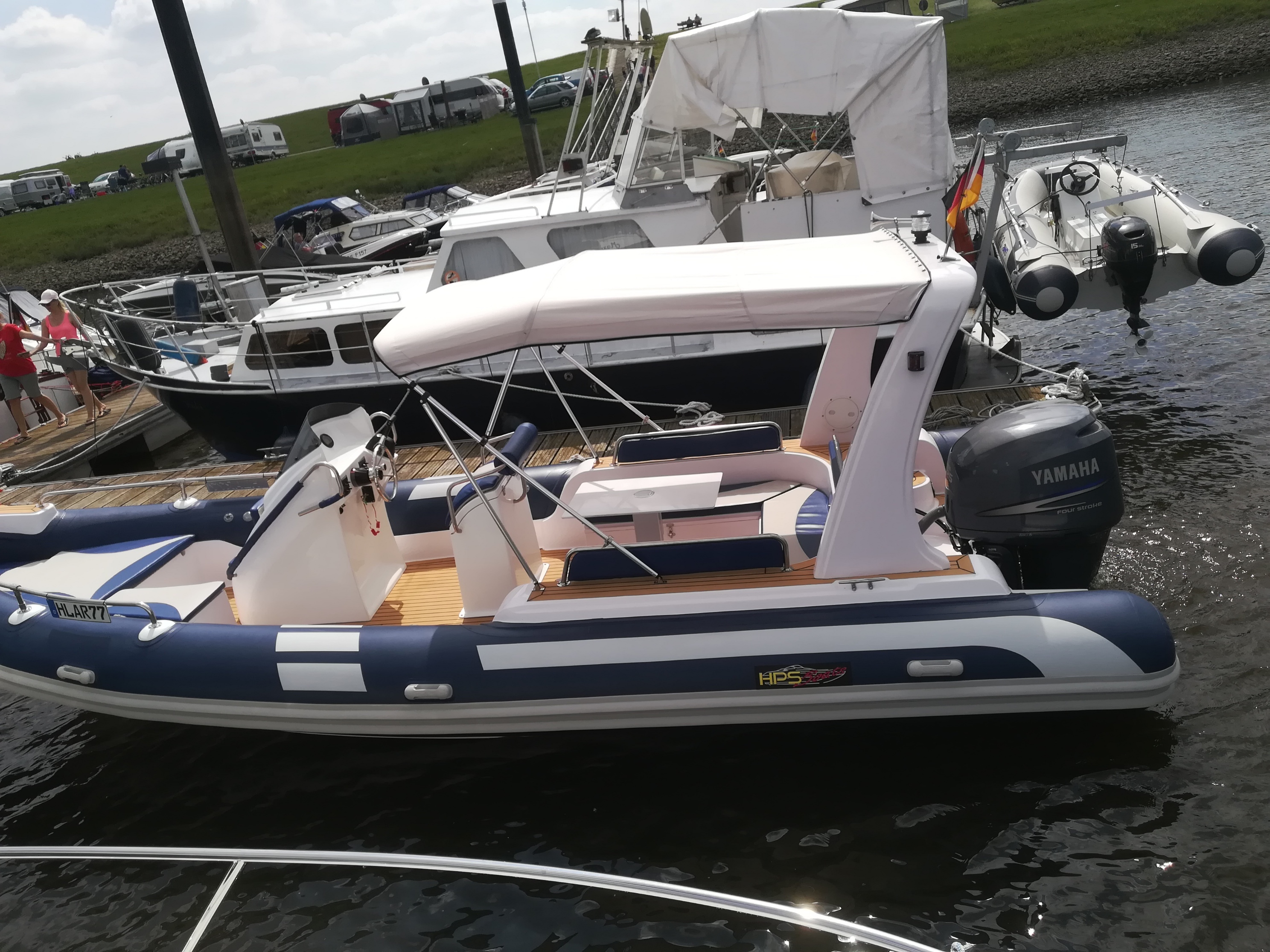 Schlauchboot Modell HP-700 Rib Lieferzeit 3 Monate