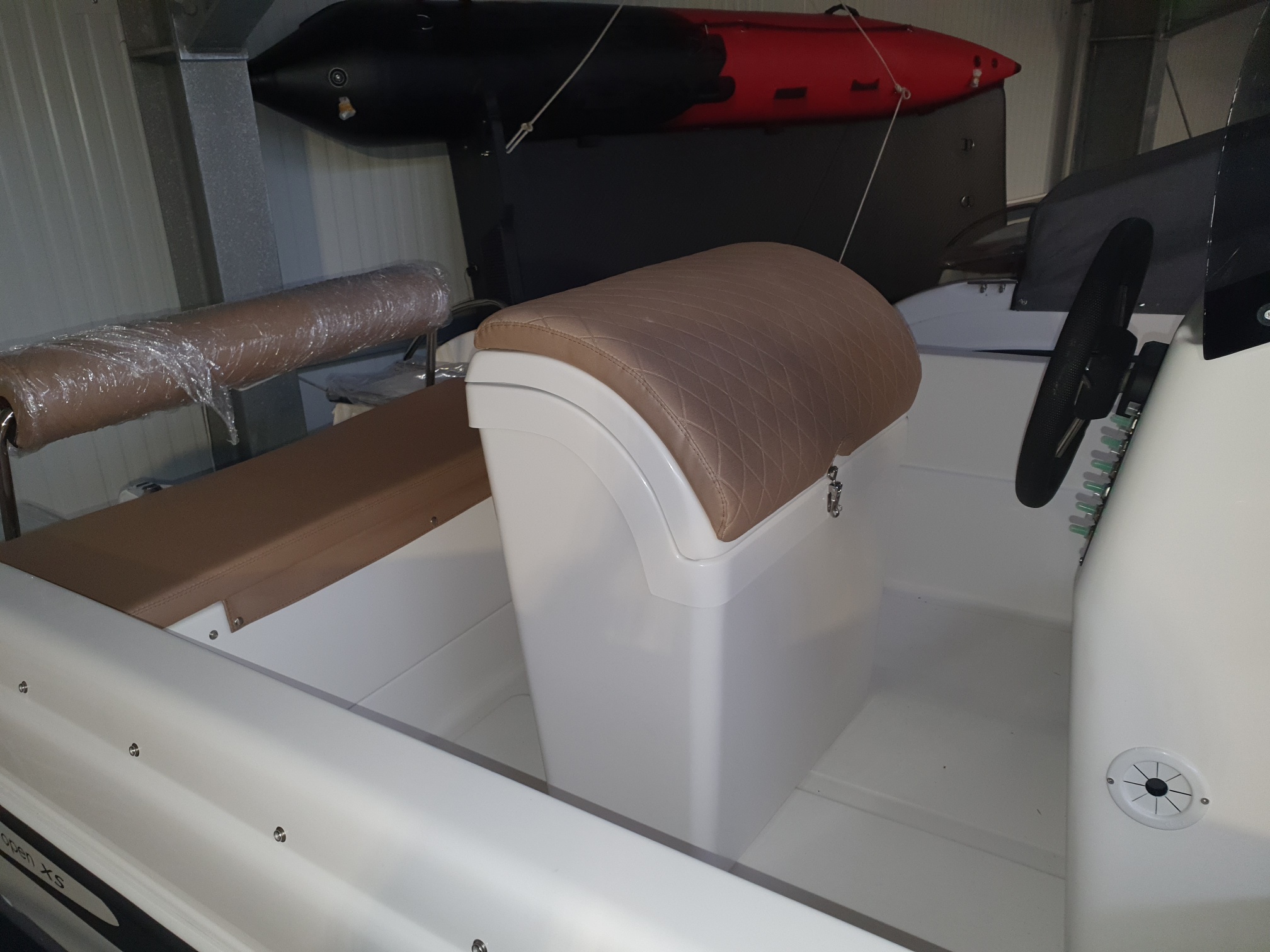 Konsolenboot von Karel 4,80m Konsolenboot von Karel 4,80m