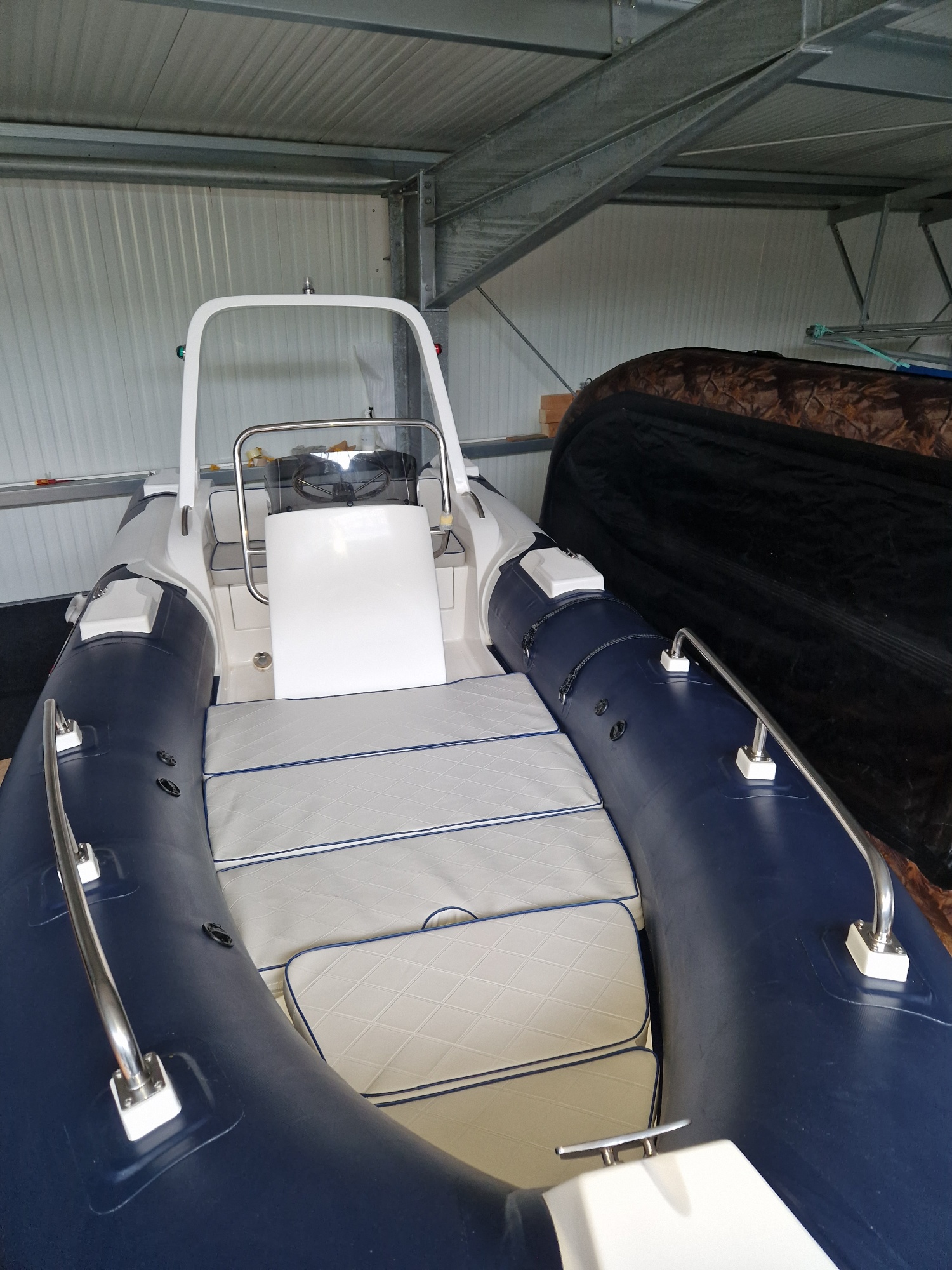 Schlauchboot RIB 520 Dunkelblau / Weiß