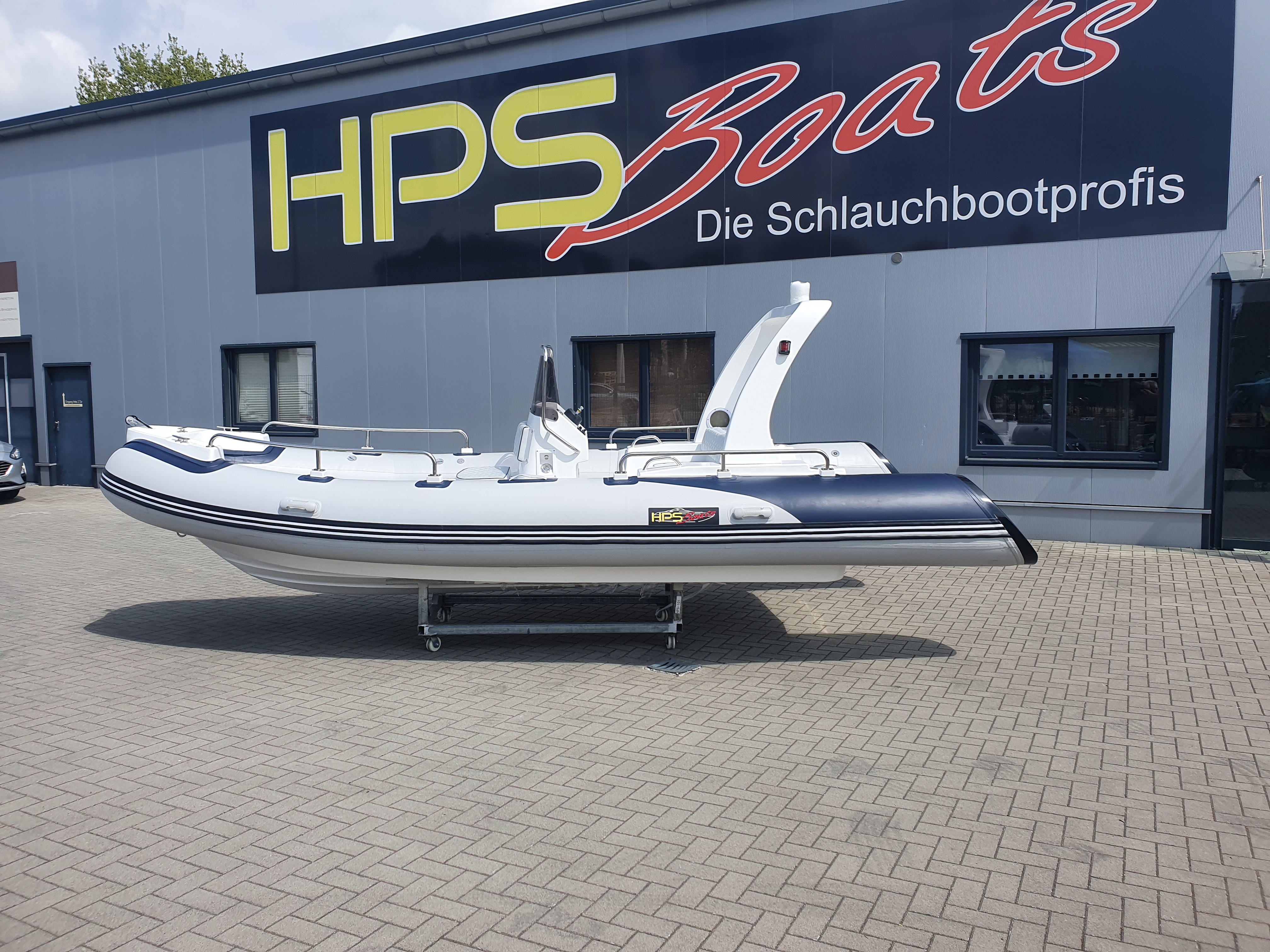 Rib Schlauchboot 5,40m x 2,20mm mit 100 PS Yamaha und Trailer