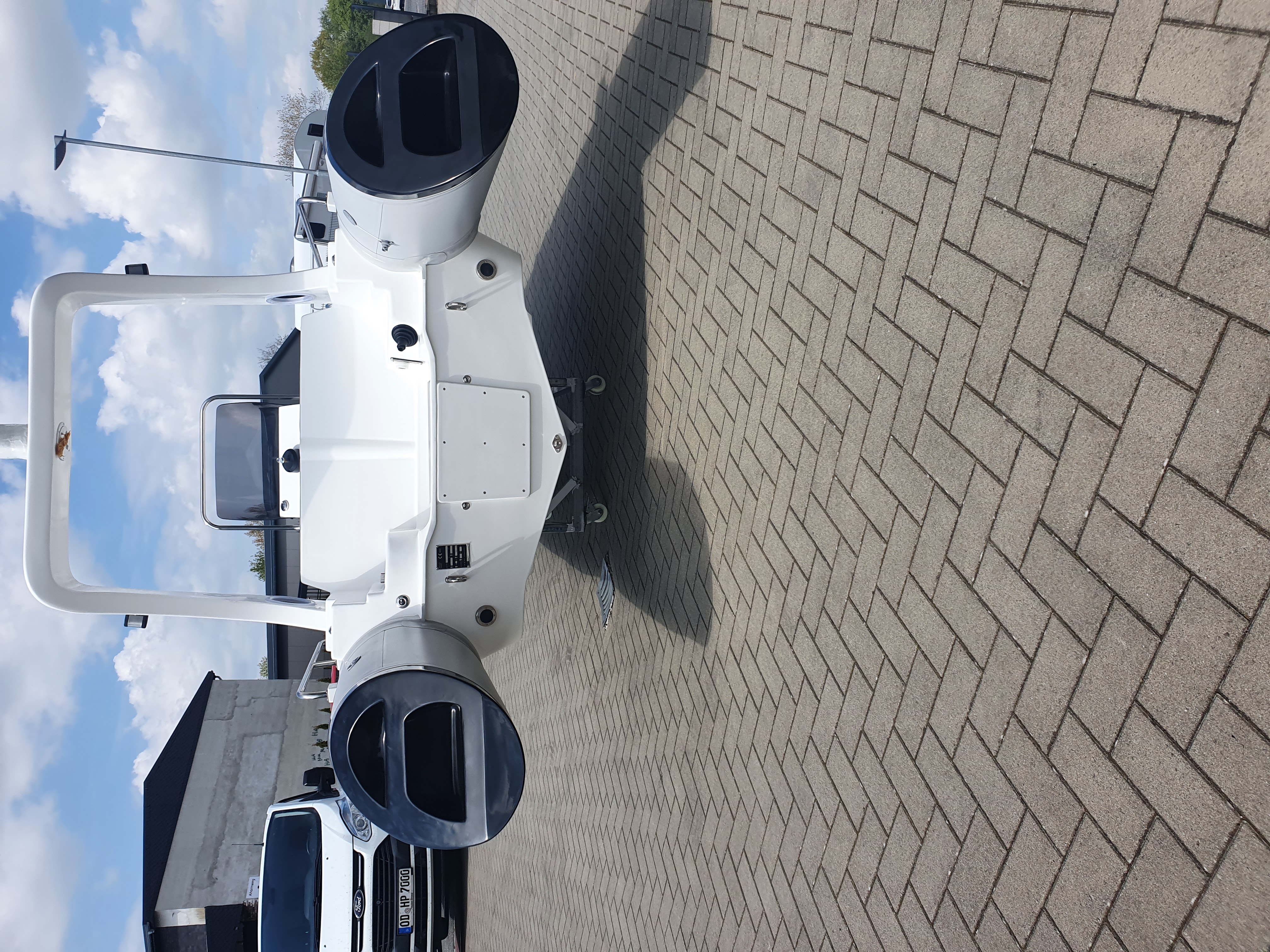 Rib Schlauchboot 5,40m x 2,20mm mit 100 PS Yamaha und Trailer