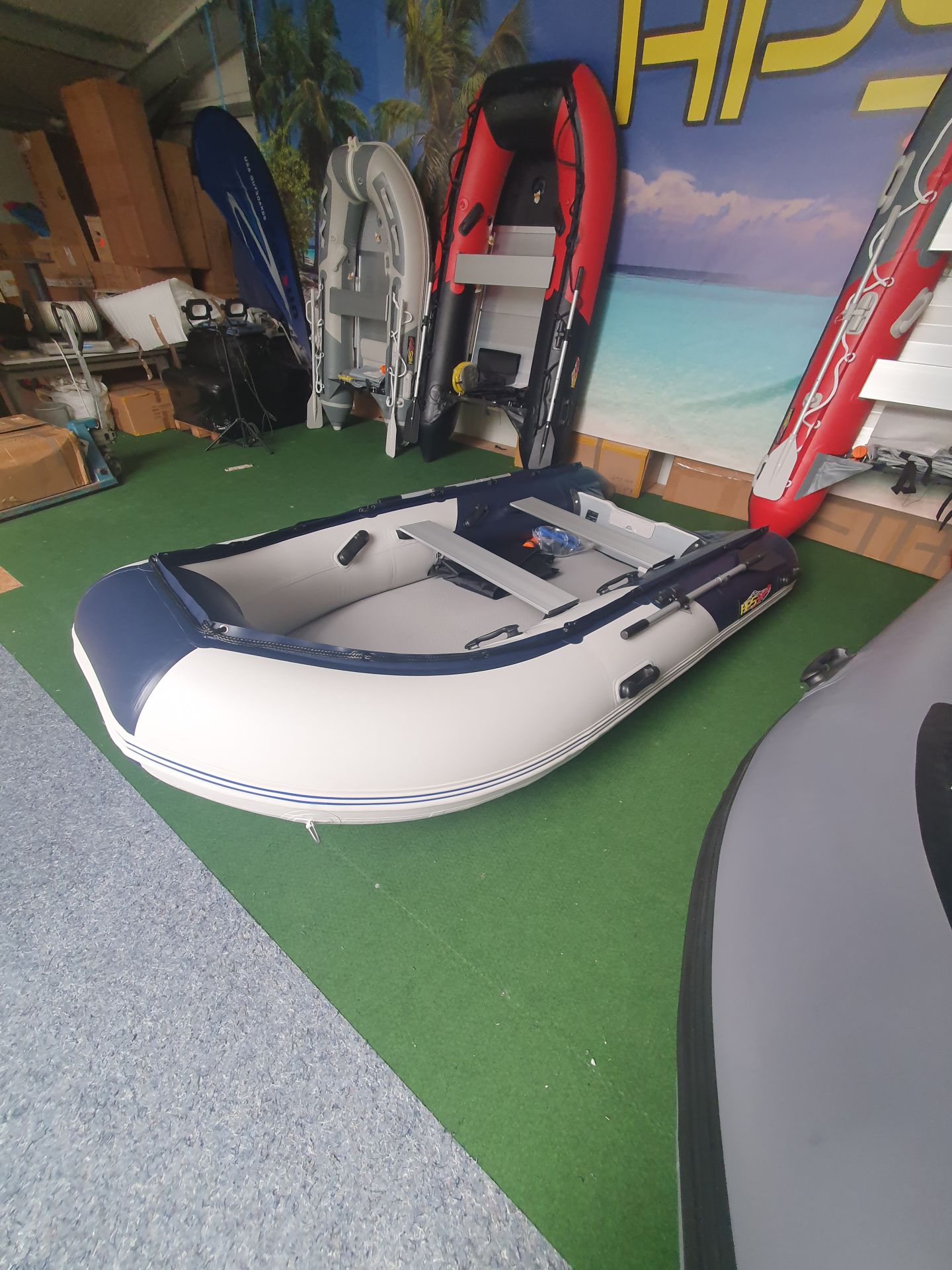 NOARD Schlauchboot 2,70m Mit Aluminiumboden – Für 3 Personen, Bis 10 PS, Navy/hellgrau